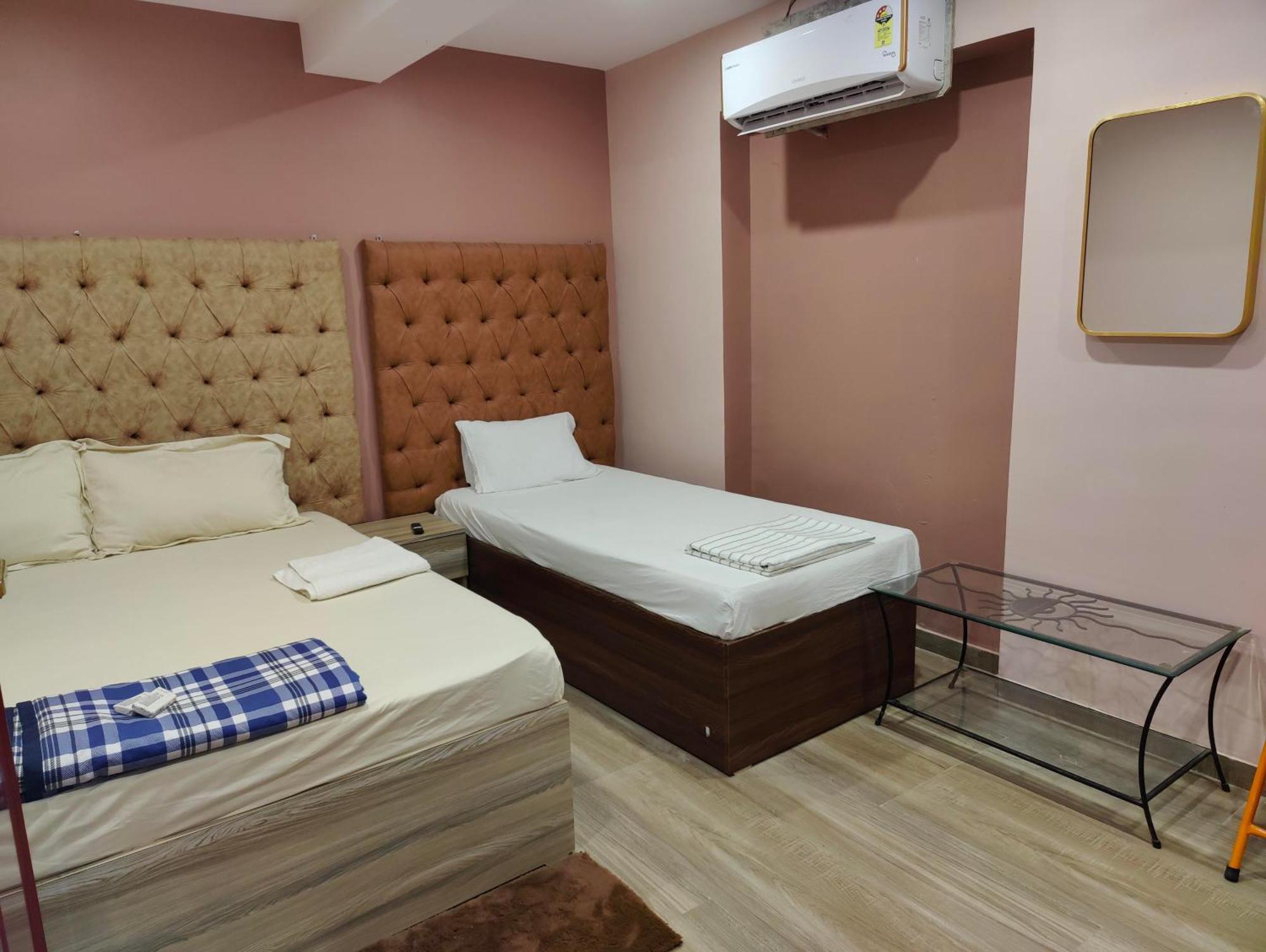 מומביי Hotel Garden View Inn - Near Nesco מראה חיצוני תמונה